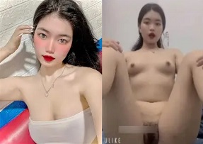 Tú Anh với clip sex khoe bướm nhiều lông nước nôi lênh láng